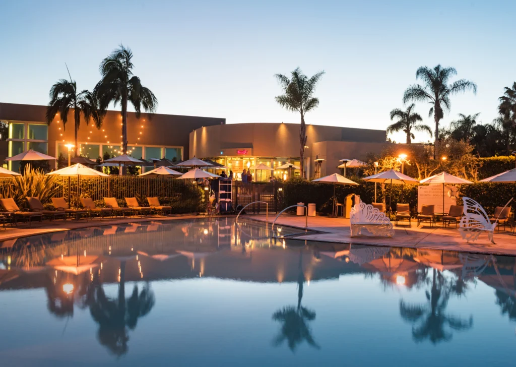 Firefly Outdoor shot