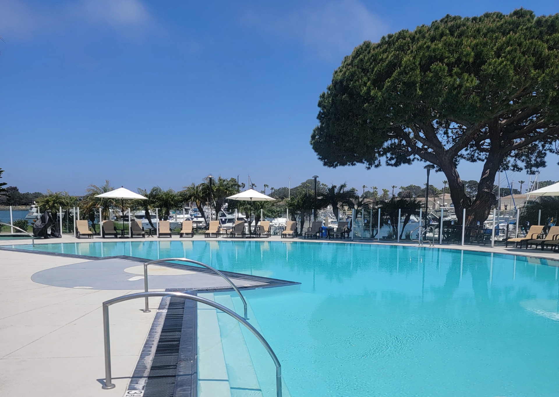 swimming pool