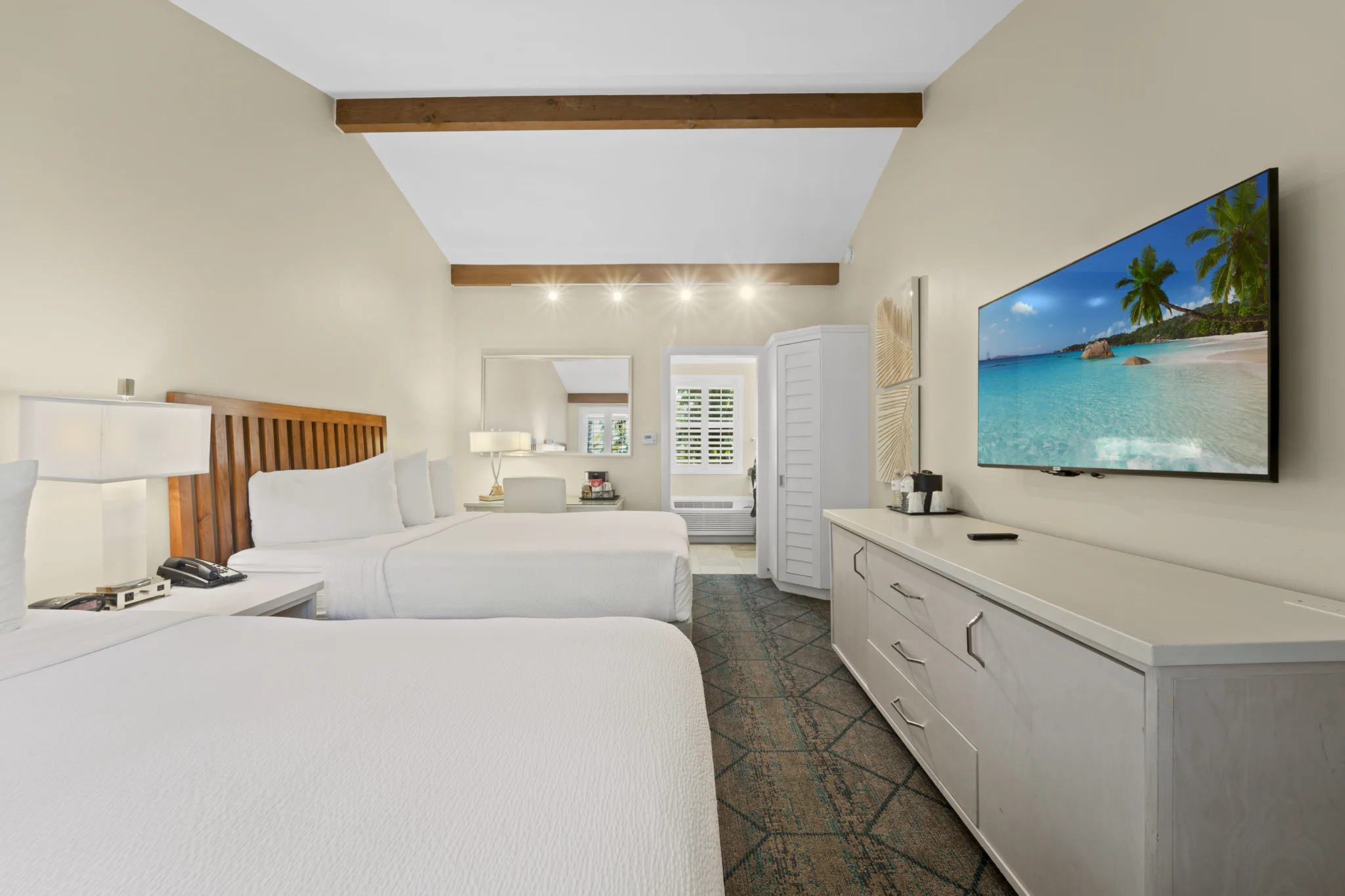 Two Queen Beds in Standard Queen Room at The Dana on Mission Bay Hotel