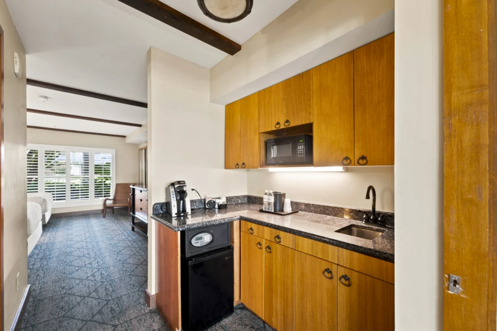kitchenette in Bay View Queen Suite at The Dana on Mission Bay Hotel San Diego