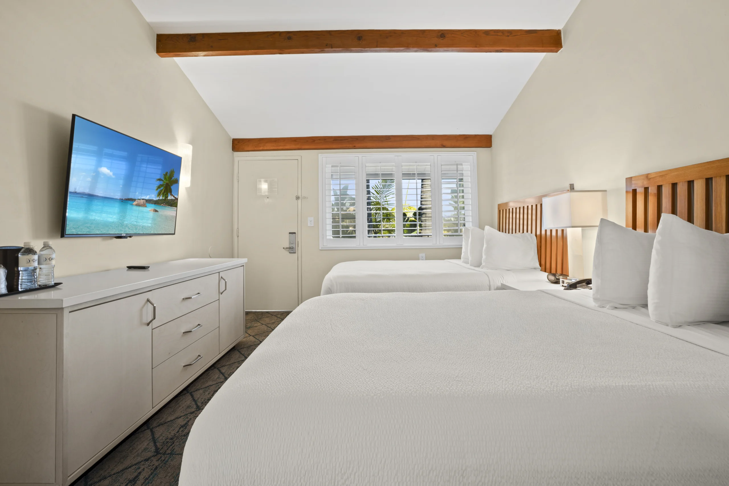 two queen beds in View Room Queen at The Dana on Mission Bay San Diego